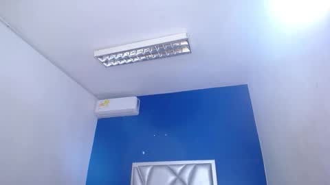 Snapshot of exotic_karmella chatting on February 6, 9:07 pm exotic_karmella online show from February 6, 9:07 pm