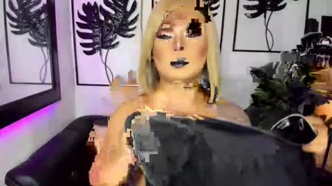 Lindsay online show from June 2, 5:15 pm