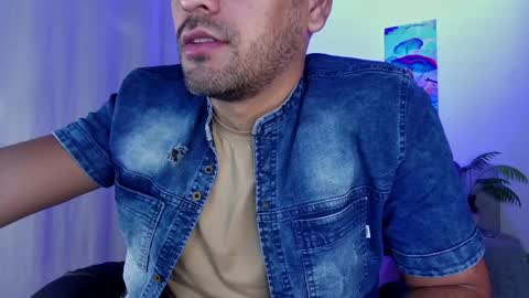 exotic_mann online show from April 20, 1:36 pm