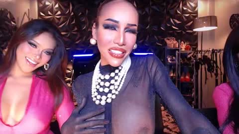 Snapshot of exoticalodia chatting on February 6, 11:15 pm exoticalodia online show from February 6, 11:15 pm