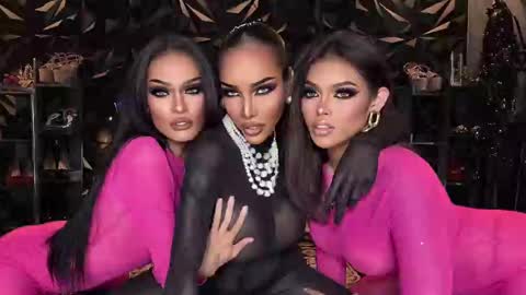 Snapshot of exoticalodia chatting on February 7, 1:01 pm exoticalodia online show from February 7, 1:01 pm