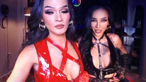 Snapshot of exoticalodia chatting on February 10, 11:13 pm exoticalodia online show from February 10, 11:13 pm