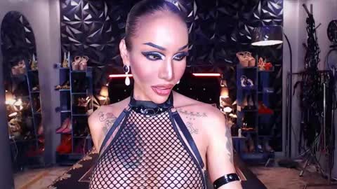 Snapshot of exoticalodia chatting on March 1, 12:28 am exoticalodia online show from March 1, 12:28 am