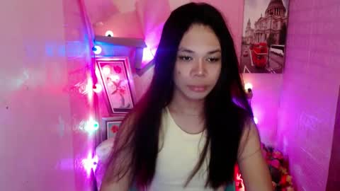 Snapshot of exoticblacknicaxxx chatting on December 16, 12:37 am Nica online show from December 16, 12:37 am