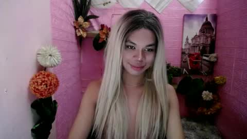 Snapshot of exoticblacknicaxxx chatting on February 1, 4:46 am Nica online show from February 1, 4:46 am