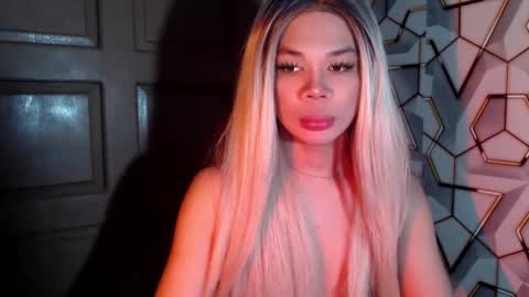 Snapshot of exoticblacknicaxxx chatting on February 17, 5:36 am Nica online show from February 17, 5:36 am