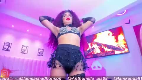 Snapshot of exoticgirlsxxx chatting on January 11, 5:07 pm exoticgirlsxxx online show from January 11, 5:07 pm