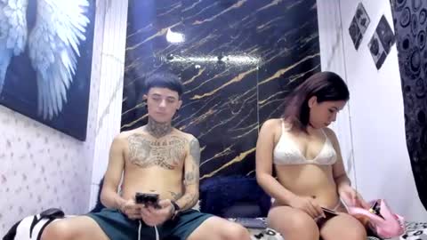 Snapshot of exotichot_couple chatting on July 9, 8:13 pm exotichot_couple online show from July 9, 8:13 pm