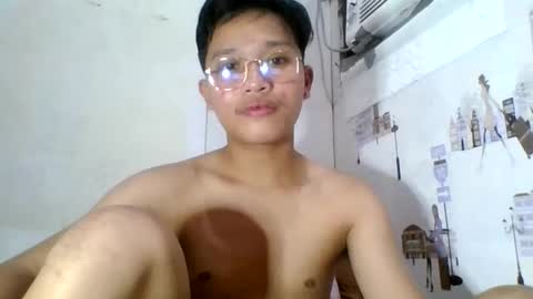 Snapshot of exotichugecock chatting on December 30, 4:31 am Jan online show from December 30, 4:31 am