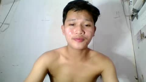 Snapshot of exotichugecock chatting on January 8, 9:44 pm Jan online show from January 8, 9:44 pm