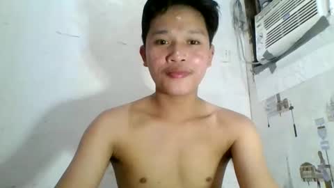 Snapshot of exotichugecock chatting on January 13, 3:34 am Jan online show from January 13, 3:34 am