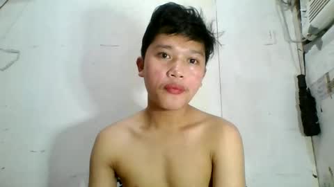 Snapshot of exotichugecock chatting on January 22, 9:32 pm Jan online show from January 22, 9:32 pm