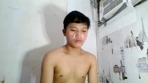 Snapshot of exotichugecock chatting on January 31, 12:50 am Jan online show from January 31, 12:50 am