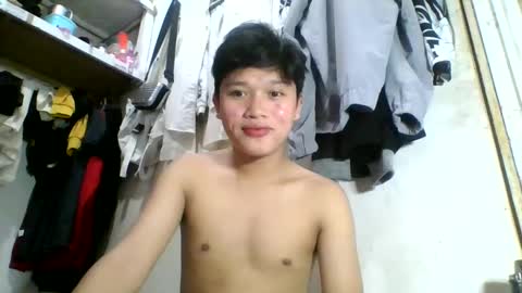 Snapshot of exotichugecock chatting on February 12, 9:52 am Jan online show from February 12, 9:52 am