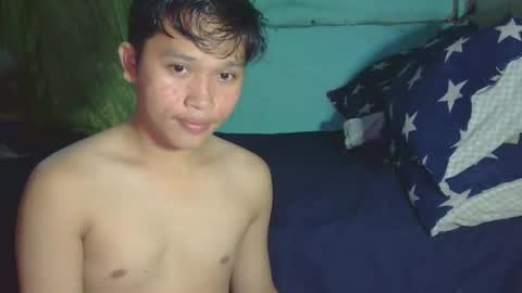 Snapshot of exotichugecock chatting on September 19, 10:27 am Jan online show from September 19, 10:27 am