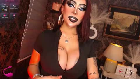 Snapshot of exoticmaria chatting on October 4, 11:41 am MARIA online show from October 4, 11:41 am