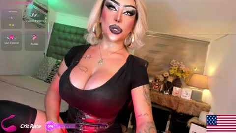 Snapshot of exoticmaria chatting on April 5, 11:18 am MARIA online show from April 5, 11:18 am