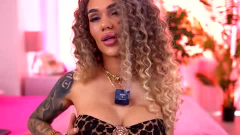 Snapshot of exotictala chatting on March 9, 10:08 am Tala online show from March 9, 10:08 am