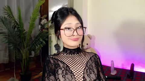 Snapshot of expensive_candyx chatting on January 5, 2:41 pm Candy online show from January 5, 2:41 pm