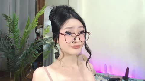 Snapshot of expensive_candyx chatting on March 4, 3:15 pm Candy online show from March 4, 3:15 pm