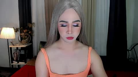 expensive_elise online show from April 2, 4:10 am