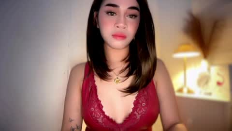 chloee online show from April 4, 5:32 pm