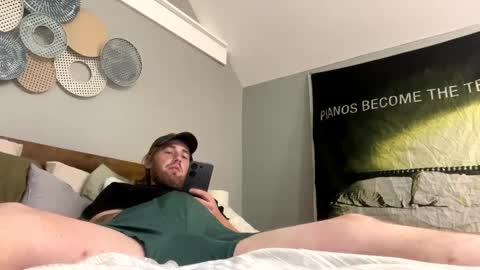 Snapshot of explosive_andyy chatting on October 12, 5:06 am Explosivee andyy online show from October 12, 5:06 am