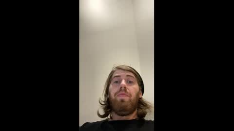 Snapshot of explosive_andyy chatting on October 29, 6:15 am Explosivee andyy online show from October 29, 6:15 am