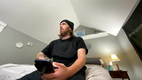 Snapshot of explosive_andyy chatting on October 29, 6:20 pm Explosivee andyy online show from October 29, 6:20 pm