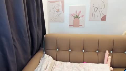 hotandsexygiendy online show from October 22, 9:03 pm