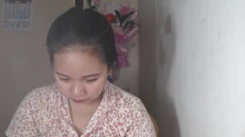 expnsivelj online show from May 18, 2:07 am