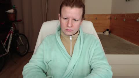 Crystal online show from December 5, 9:50 pm