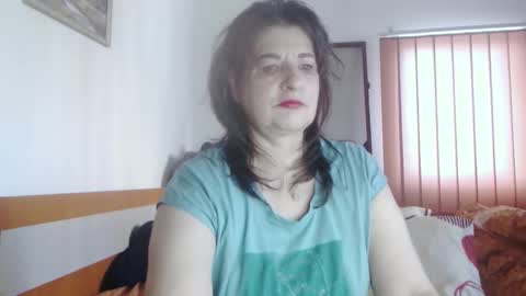 ExtasyMature online show from October 22, 6:35 am