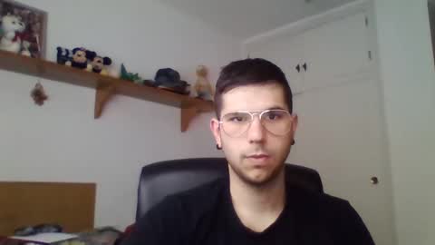 exterminator944 online show from December 3, 3:00 pm