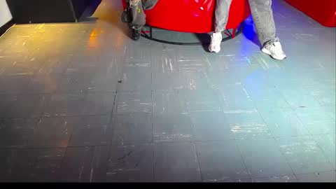 Snapshot of extrangers chatting on February 26, 12:37 pm extrangers online show from February 26, 12:37 pm