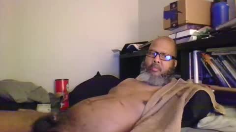 eyequee0007 online show from December 5, 3:04 am