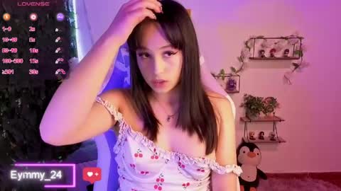 Snapshot of eymmy_24 chatting on April 21, 1:42 am eymmy_24 online show from April 21, 1:42 am