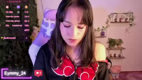 Snapshot of eymmy_24 chatting on May 10, 1:44 am eymmy_24 online show from May 10, 1:44 am