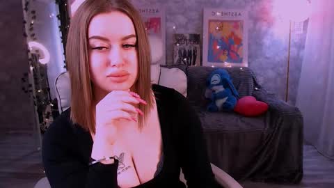 eyragail online show from March 26, 6:52 am