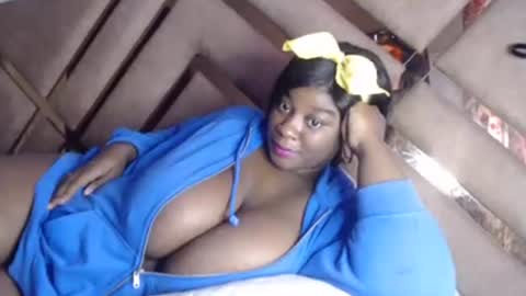 eyshaexotii online show from September 30, 5:51 pm