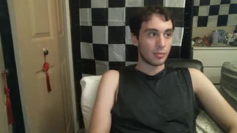 Ezra Naamah online show from February 2, 11:42 pm