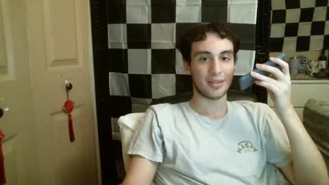 Ezra Naamah online show from February 4, 3:00 am