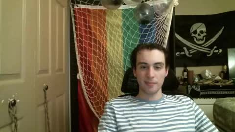 Ezra Naamah online show from April 13, 2:39 am