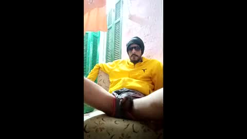 weza online show from April 15, 1:34 am