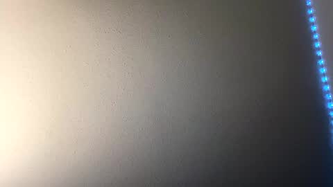 ezzy2314 online show from February 26, 11:37 pm