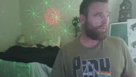 Snapshot of f33l_good chatting on March 19, 2:21 pm F33l Good online show from March 19, 2:21 pm