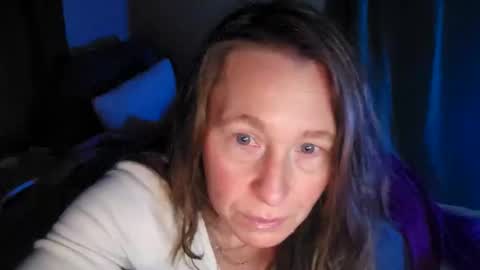 Snapshot of faberini chatting on February 21, 5:35 am FabOmobono online show from February 21, 5:35 am