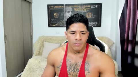 Snapshot of fabian_arango chatting on February 14, 8:49 pm Fabian arango online show from February 14, 8:49 pm