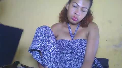 fabiola00069 online show from January 19, 2:43 pm