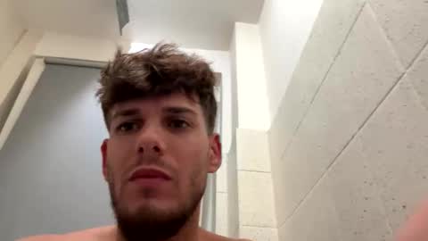 fablomaduro online show from April 3, 12:30 am